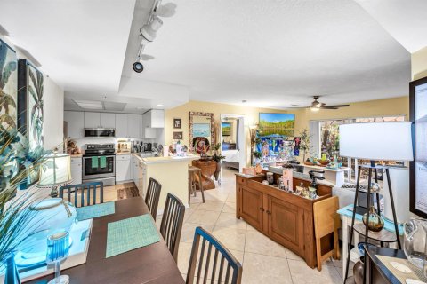 Condominio en venta en Fort Lauderdale, Florida, 2 dormitorios, 97.92 m2 № 2245666 - foto 3
