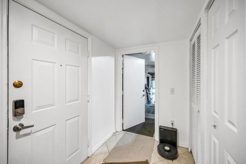 Condominio en venta en Fort Lauderdale, Florida, 2 dormitorios, 97.92 m2 № 2245666 - foto 20