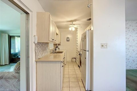 Купить виллу или дом в Брейдентон, Флорида 6 комнат, 121.79м2, № 1880793 - фото 8