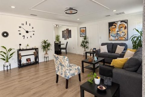 Casa en venta en Sarasota, Florida, 6 dormitorios, 199 m2 № 2395749 - foto 5