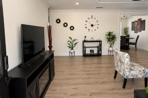 Casa en venta en Sarasota, Florida, 6 dormitorios, 199 m2 № 2395749 - foto 4