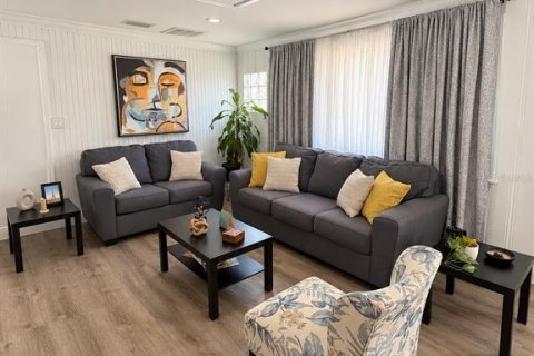 Casa en venta en Sarasota, Florida, 6 dormitorios, 199 m2 № 2395749 - foto 6