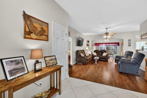 Casa en venta en Leesburg, Florida, 3 dormitorios, 178.19 m2 № 2117292 - foto 12