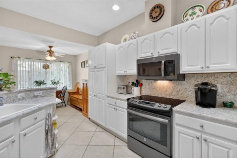 Casa en venta en Leesburg, Florida, 3 dormitorios, 178.19 m2 № 2117292 - foto 28