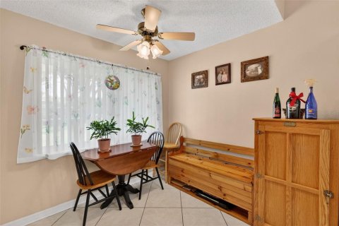 Casa en venta en Leesburg, Florida, 3 dormitorios, 178.19 m2 № 2117292 - foto 23