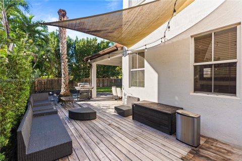 Casa en venta en Doral, Florida, 4 dormitorios, 283.63 m2 № 2030843 - foto 29