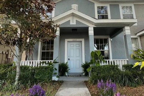 Townhouse in Brandon, Florida 3 bedrooms, 140.1 sq.m. № 2287171 - photo 2