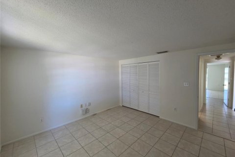 Appartement à louer à Englewood, Floride: 2 chambres, 91.23 m2 № 2388976 - photo 14