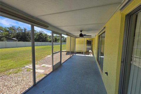 Appartement à louer à Englewood, Floride: 2 chambres, 91.23 m2 № 2388976 - photo 16