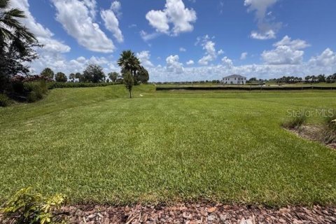 House in Lakewood Ranch, Florida 4 bedrooms, 235.69 sq.m. № 1910575 - photo 28