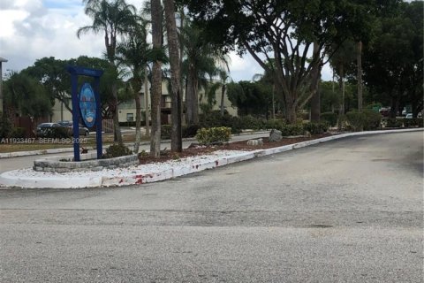 Снять в аренду кондоминиум в Бойнтон-Бич, Флорида 2 спальни, 80.27м2, № 1991418 - фото 27