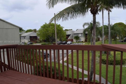 Снять в аренду кондоминиум в Бойнтон-Бич, Флорида 2 спальни, 80.27м2, № 1991418 - фото 20