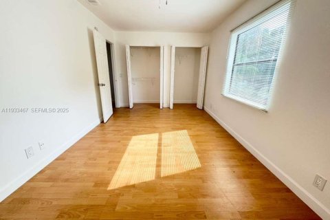 Снять в аренду кондоминиум в Бойнтон-Бич, Флорида 2 спальни, 80.27м2, № 1991418 - фото 11