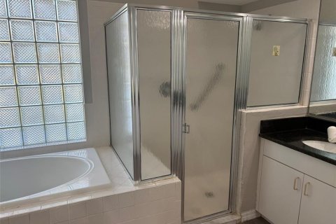 Casa en venta en Lutz, Florida, 4 dormitorios, 219.81 m2 № 1902255 - foto 26
