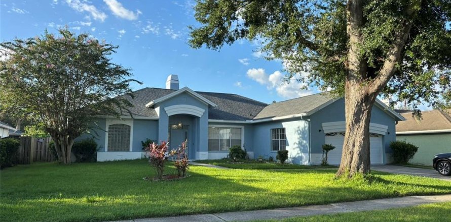 Casa en Lutz, Florida 4 dormitorios, 219.81 m2 № 1902255