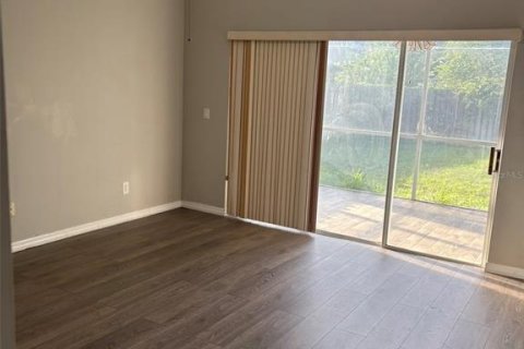 Casa en venta en Lutz, Florida, 4 dormitorios, 219.81 m2 № 1902255 - foto 28