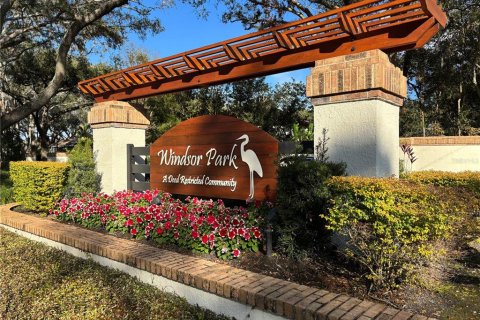 Casa en venta en Lutz, Florida, 4 dormitorios, 219.81 m2 № 1902255 - foto 12