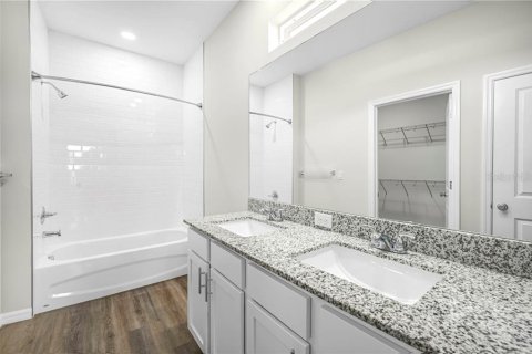 Casa en venta en Brooksville, Florida, 3 dormitorios № 2404378 - foto 9