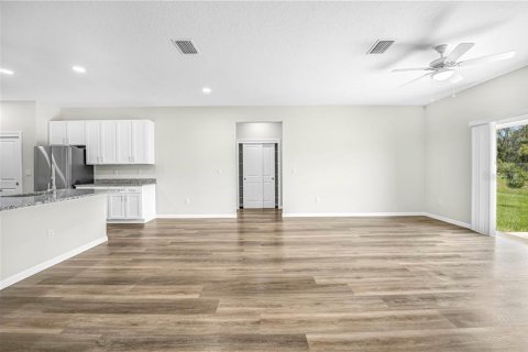 Casa en venta en Brooksville, Florida, 3 dormitorios № 2404378 - foto 6