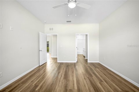 Casa en venta en Brooksville, Florida, 3 dormitorios № 2404378 - foto 11