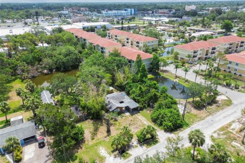 Immobilier commercial à vendre à New Port Richey, Floride: 4 chambres, 167.22 m2 № 1716806 - photo 15