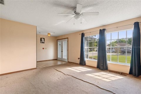 Villa ou maison à vendre à Spring Hill, Floride: 4 chambres, 252.32 m2 № 1912516 - photo 4