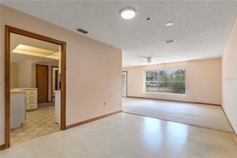 Villa ou maison à vendre à Spring Hill, Floride: 4 chambres, 252.32 m2 № 1912516 - photo 7