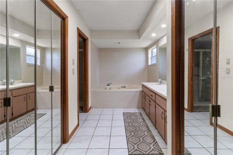 Villa ou maison à vendre à Spring Hill, Floride: 4 chambres, 252.32 m2 № 1912516 - photo 14