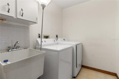 Villa ou maison à vendre à Spring Hill, Floride: 4 chambres, 252.32 m2 № 1912516 - photo 20