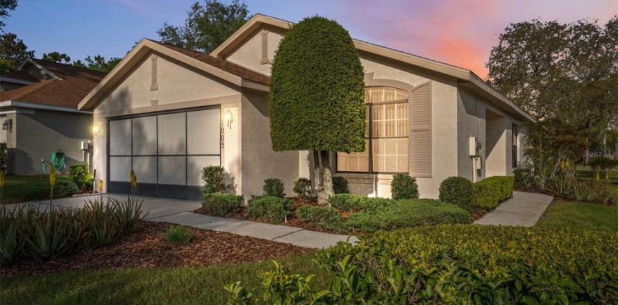 Casa en Spring Hill, Florida 2 dormitorios, 137.22 m2 № 1613182