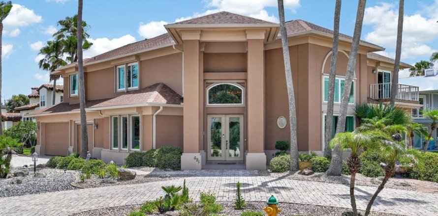 Villa ou maison à Flagler Beach, Floride 5 chambres, 374.58 m2 № 2208586
