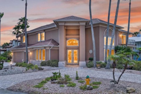 Villa ou maison à vendre à Flagler Beach, Floride: 5 chambres, 374.58 m2 № 2208586 - photo 2