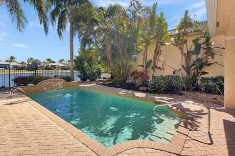 Villa ou maison à louer à Lake Worth, Floride: 4 chambres, 331.75 m2 № 2278688 - photo 22