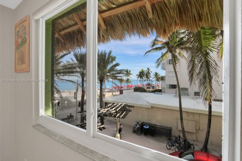 Copropriété à louer à Hollywood, Floride: 2 chambres, 92.9 m2 № 1980667 - photo 22