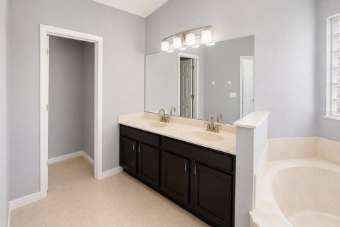 Casa en venta en Clermont, Florida, 4 dormitorios, 207.92 m2 № 2140296 - foto 11