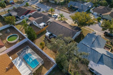 House in New Port Richey, Florida 2 bedrooms, 120.59 sq.m. № 1902850 - photo 9