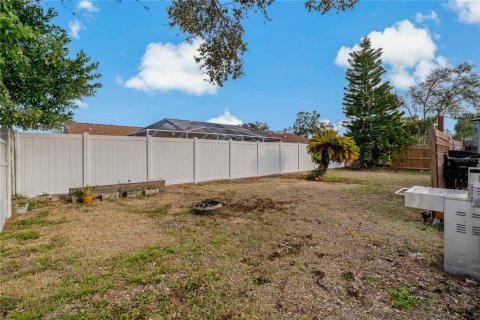 House in New Port Richey, Florida 2 bedrooms, 120.59 sq.m. № 1902850 - photo 25