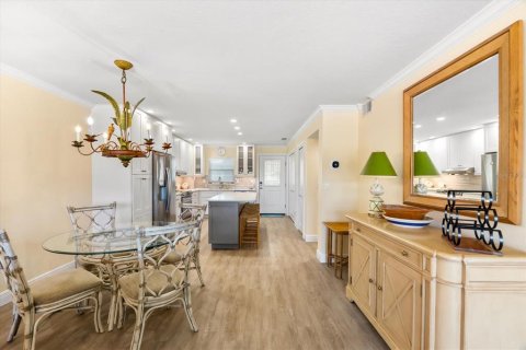 Copropriété à louer à Sarasota, Floride: 2 chambres, 91.04 m2 № 1640314 - photo 12