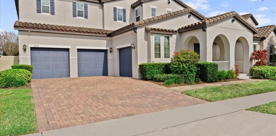 House in Winter Garden, Florida 5 bedrooms, 357.58 sq.m. № 1523818