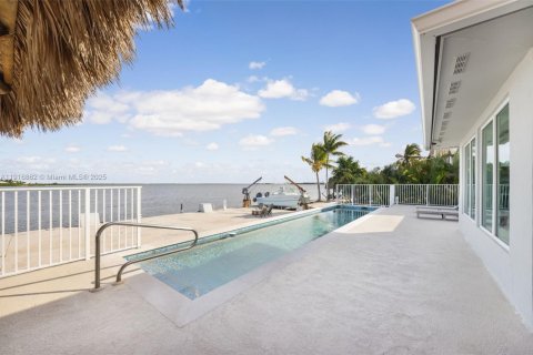 Купить виллу или дом в Биг-Пайн-Ки, Флорида 3 спальни, 171.78м2, № 1972895 - фото 24