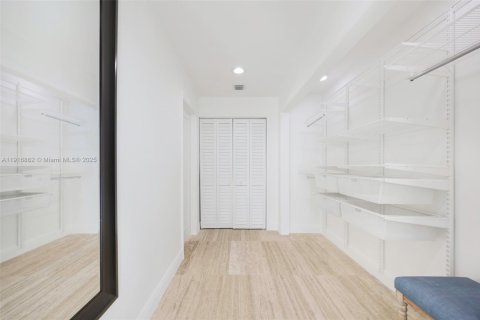 Купить виллу или дом в Биг-Пайн-Ки, Флорида 3 спальни, 171.78м2, № 1972895 - фото 18