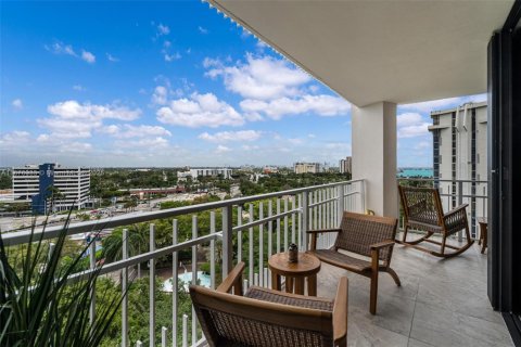 Copropriété à vendre à Miami, Floride: 2 chambres, 142.6 m2 № 1981037 - photo 13