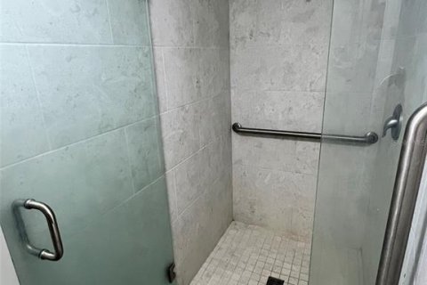 Купить кондоминиум в Брейдентон, Флорида 4 комнаты, 78.04м2, № 1529845 - фото 23