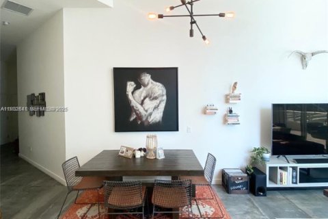 Снять в аренду кондоминиум в Майами, Флорида 2 спальни, 108.42м2, № 1991564 - фото 3