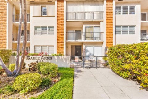 Снять в аренду кондоминиум в Форт-Лодердейл, Флорида 1 спальня, 63.17м2, № 1950081 - фото 9