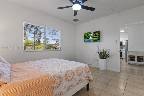 Condo in Homestead, Florida, 3 bedrooms  № 2080981 - photo 16