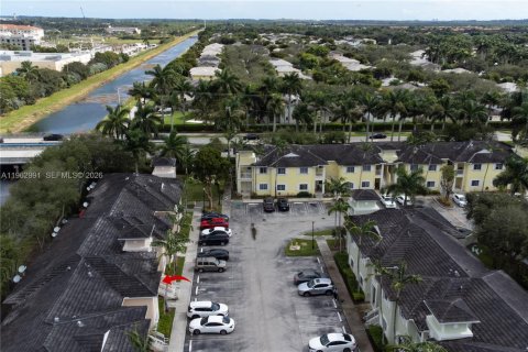 Condo in Homestead, Florida, 3 bedrooms  № 2080981 - photo 27