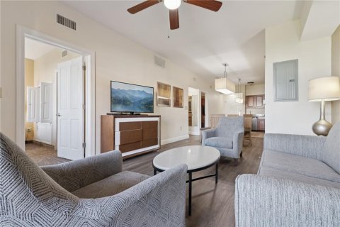 Condo in Orlando, Florida, 2 bedrooms № 2199563 - photo 6