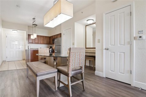 Condo in Orlando, Florida, 2 bedrooms № 2199563 - photo 9