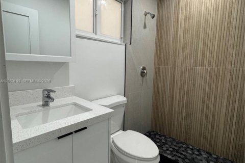 Condo in Hialeah, Florida, 1 bedroom  № 2169102 - photo 21